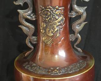 Chinese metal vase (bronze-brass)