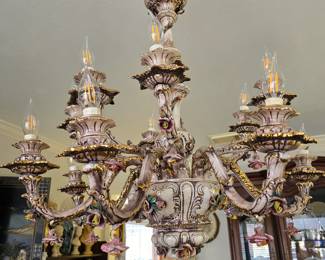 Capiodimonte chandelier!  Gorgeous! 