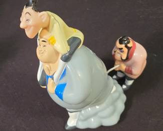 1998 Chien Po Yao Ling -  McDonald's sting pull toy (works)