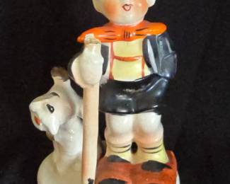  Vintage Figurine