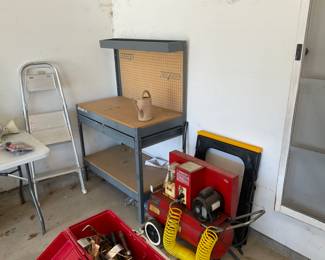 WORK BENCH.    AIR COMPRESSOR 