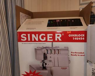 Singer Serger