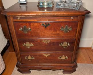 Stanley American Craftsman Nightstand