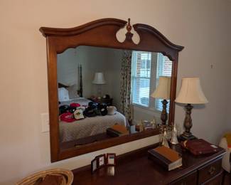 Stanley American Craftsman Dresser with Mirror