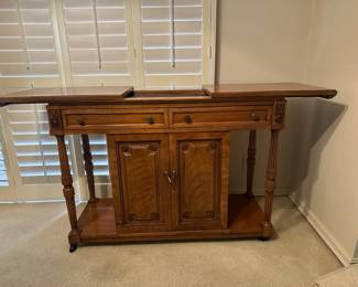 Thomasville Dining Server Sideboard 