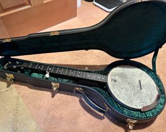 Deering company banjo