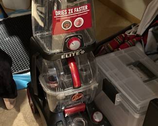 Hoover rug shampooer