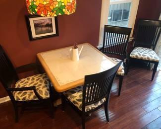 Kitchen Table & Four Chairs (2 Armchairs, 2 Chairs)