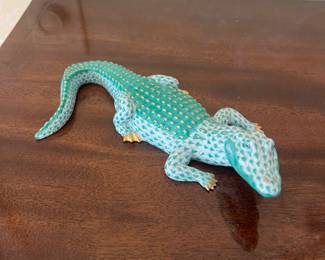 Herend Fishnet Crocodile Green. 20cm