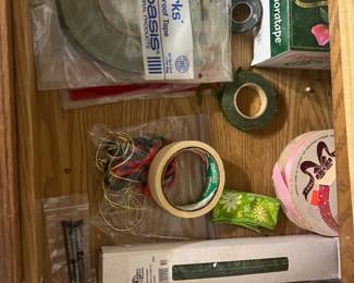 Flower arranging supplies