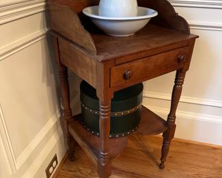 Antique washstand with single drawer
