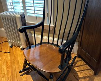 Nichols & Stone Hitchcock style rocker