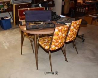 048Some Highlights Downers Grove Estate Sale