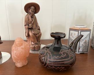 Antique teapot 