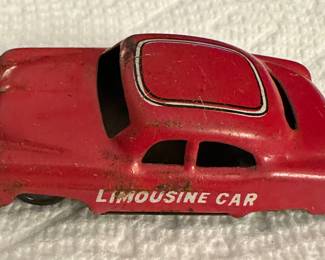 Vintage Japan tin litho limousine toy car