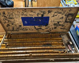 antique type sets