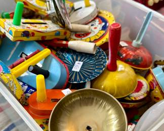 Make come noise .A nice variety of noise makers