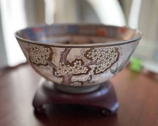 Japanese Kutani bowl.  See next picture of interior of bowl.
