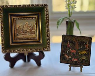 Small pieces of art. 