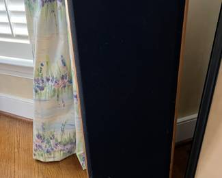 Pair Infinity tower speakers