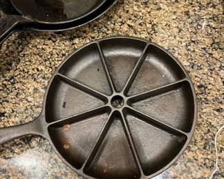 Cast iron cornbread skillet