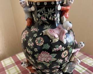 Beautiful Asian vase