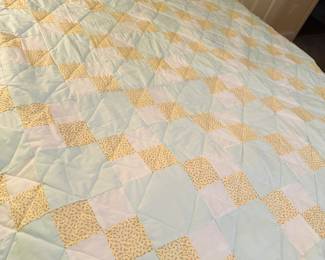 King quilt, handmade. Complete except needs edge. 
