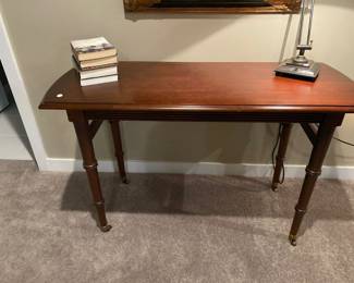 Ethan Allen Mahogany Desk / Console Table on wheels