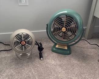 Vornado VFAN Mini Classic Personal Vintage Air Circulator FAn