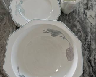 Villeroy & Boch "Calla" Bone China Soup/ Salad Bowl