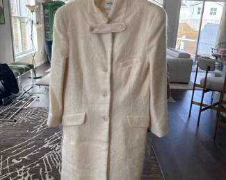 mohair womens coat size 6 runs small