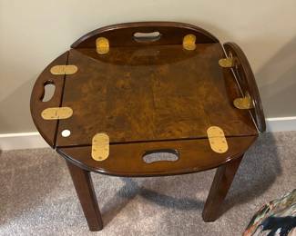 Ethan Allen Wooden Butler's Tray Table - Late 20th Century - dark wood mahogany with brass hinges