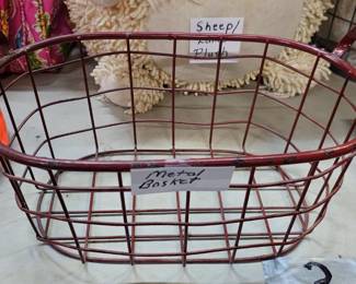 METAL BASKET