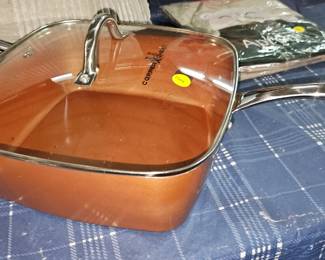 COPPER PAN WITH LID