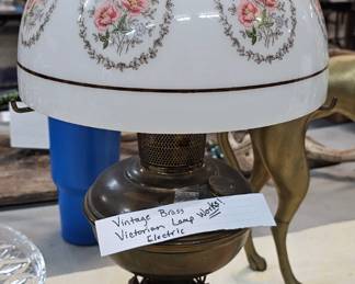 VINTAGE LAMP