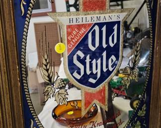 MIRROR / HEILMANS OLD STYLE