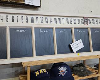 FARMHOUSE DECOR / DATE CHALKBOARD / 