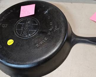 CAST IRON SKILLET