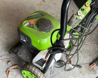 GREENWORKS PRESSURE WASHER