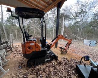 GROUNDHOG ZH14G2 MINI EXCAVATOR