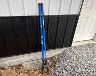 KOBALT POST HOLE DIGGERS