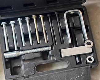 PITTSBURGH STEERING WHEEL REMOVER SET