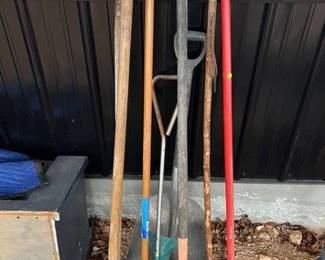 YARD TOOLS, SCOOP