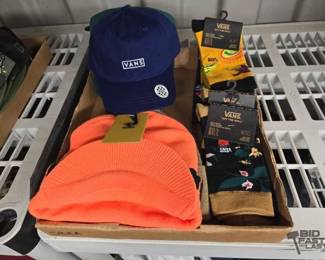 7130  NEW Vans Beanies, Hats, and Socks 