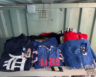 3500  NEW 19 MLB Long Sleeves  Jackets 