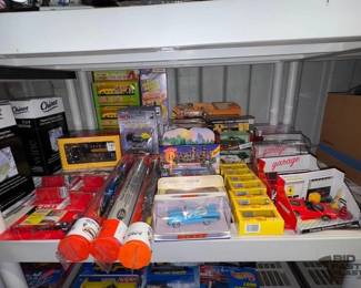 7518  NEW DieCast Cars 