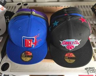 7110  12 NBA Hats 