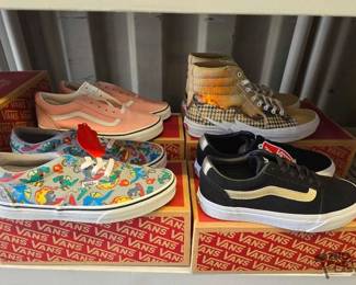 7038  NEW 4 Pairs of Vans Shoes 