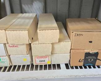 8012  Over 4000 Baseball, Football  Basketball Trading Cards 