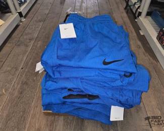 7154  NEW 21 Mens Blue Nike Basketball Shorts 